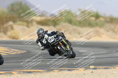 media/Oct-19-2024-CVMA (Sat) [[7df39c5a0d]]/Race 4-Formula Middleweight/